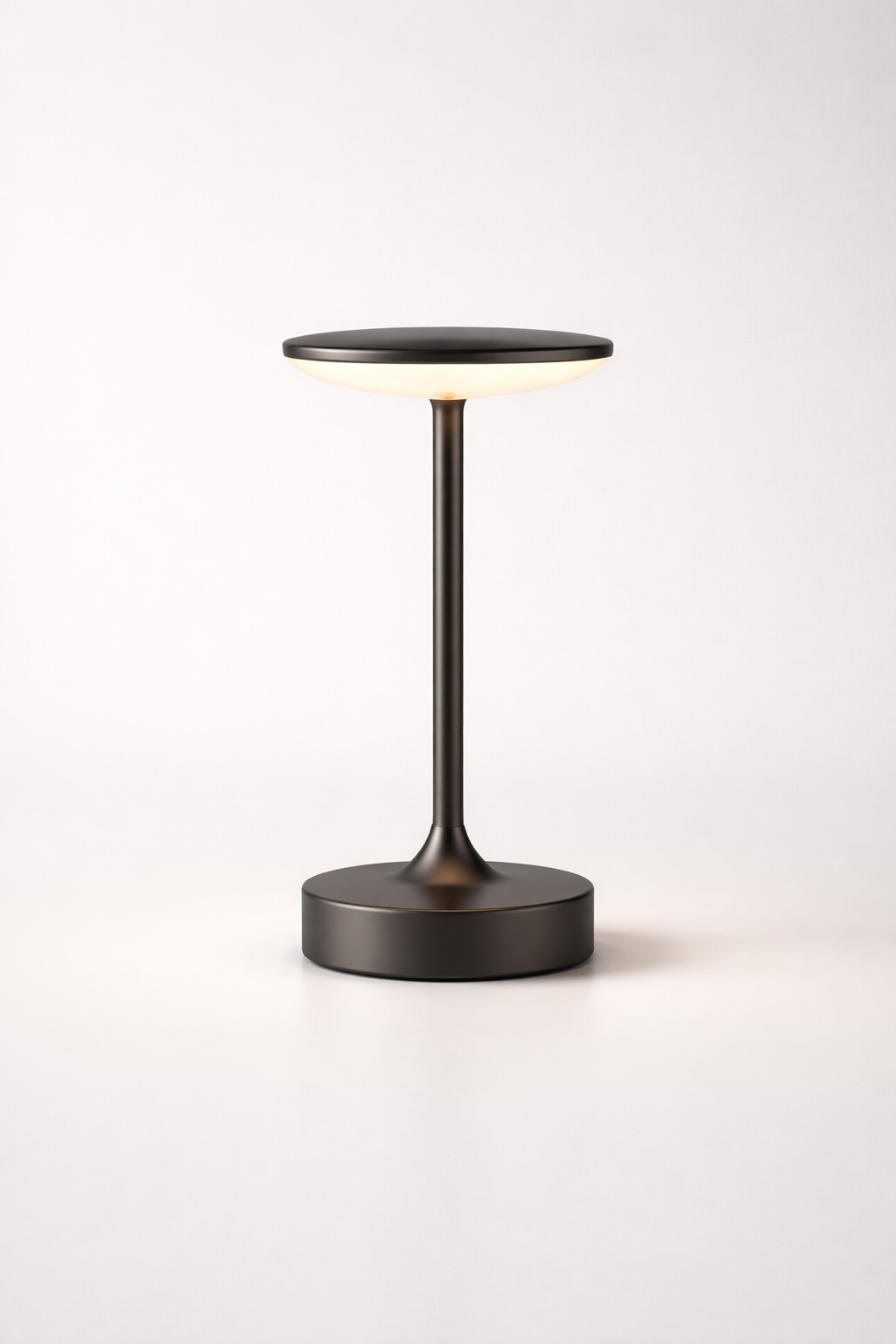 AuraTouch™ Luxury Metal Lamp